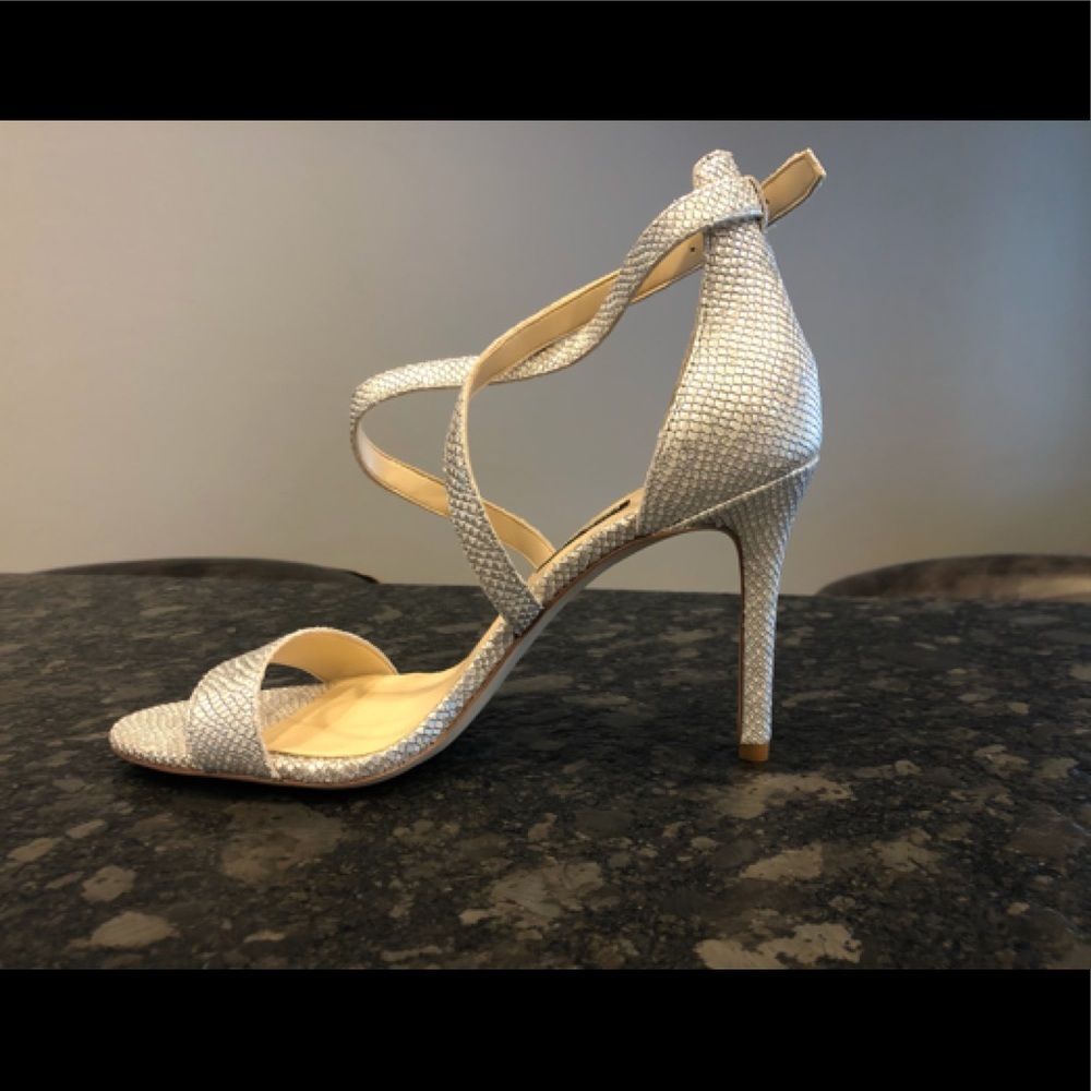 Nine West Silver Snakeskin Evening Sandals